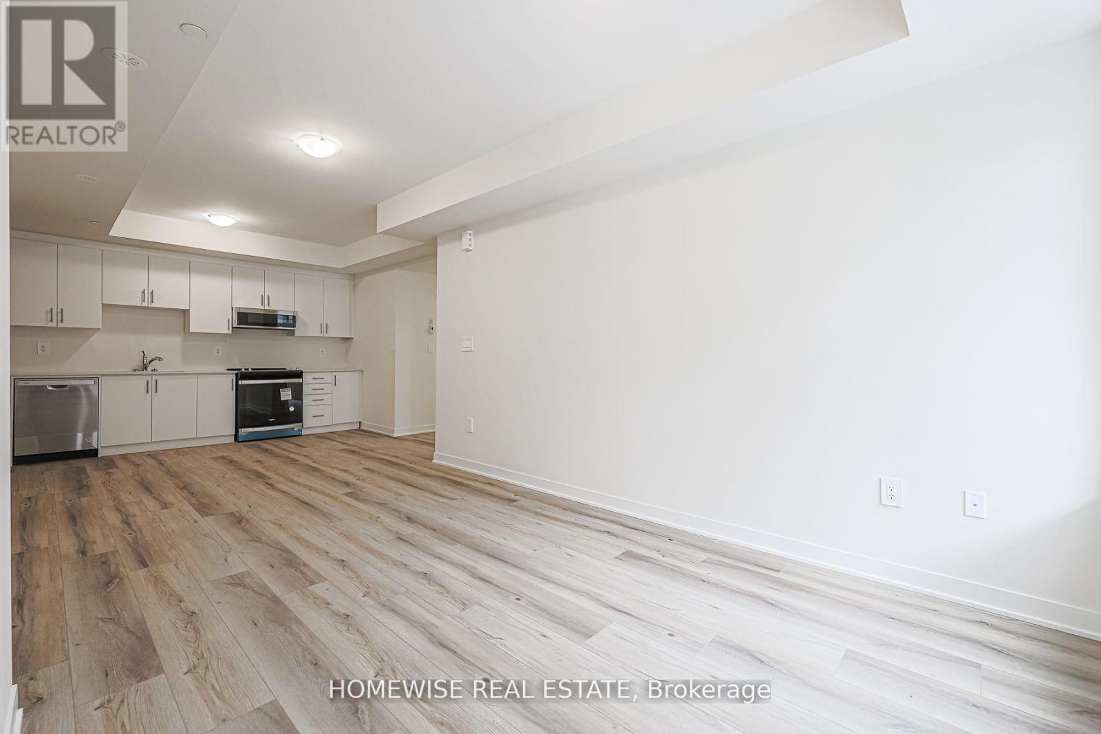 203 - 755 Omega Drive, Pickering, Ontario  L1V 0H1 - Photo 3 - E13491594