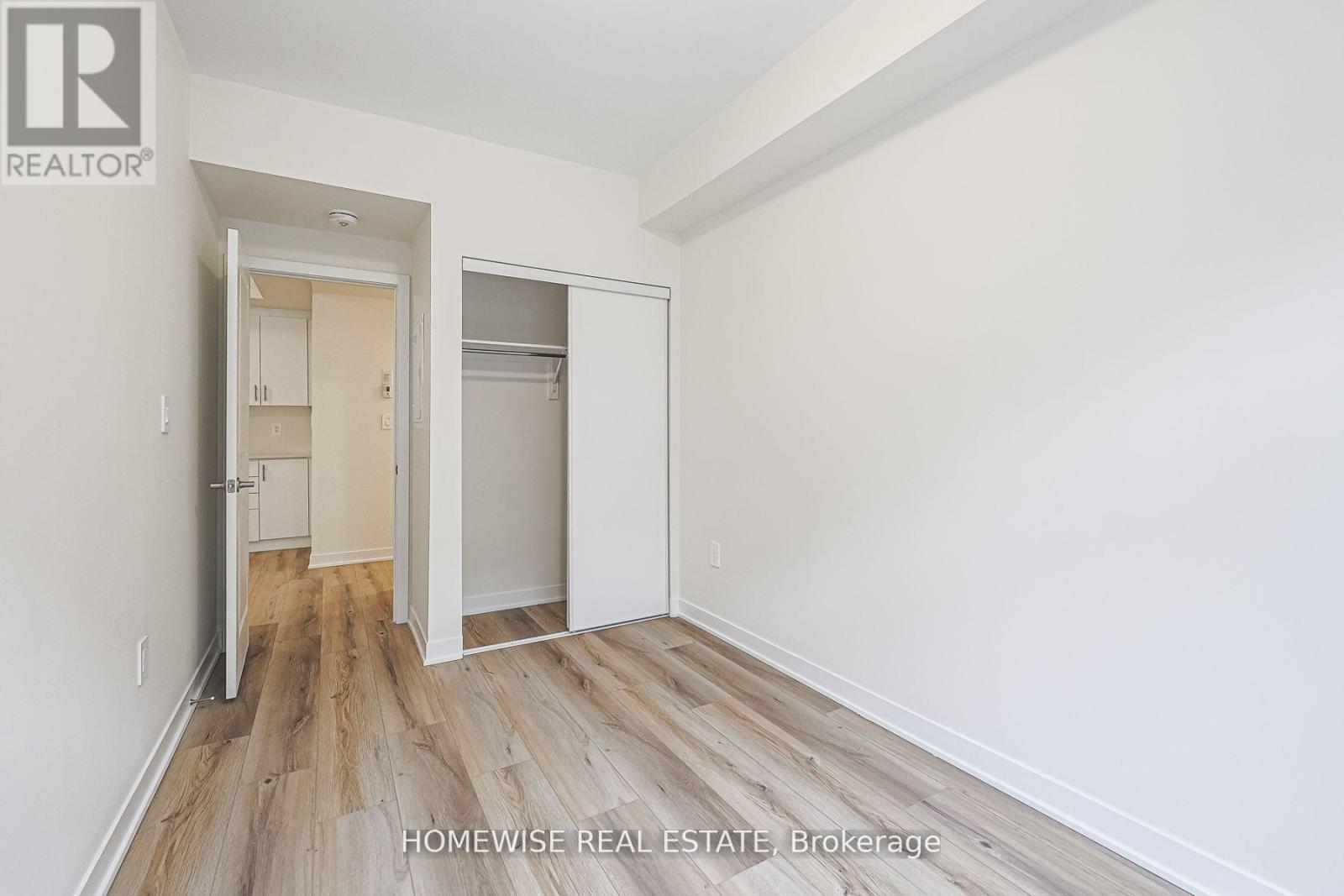 203 - 755 Omega Drive, Pickering, Ontario  L1V 0H1 - Photo 9 - E13491594
