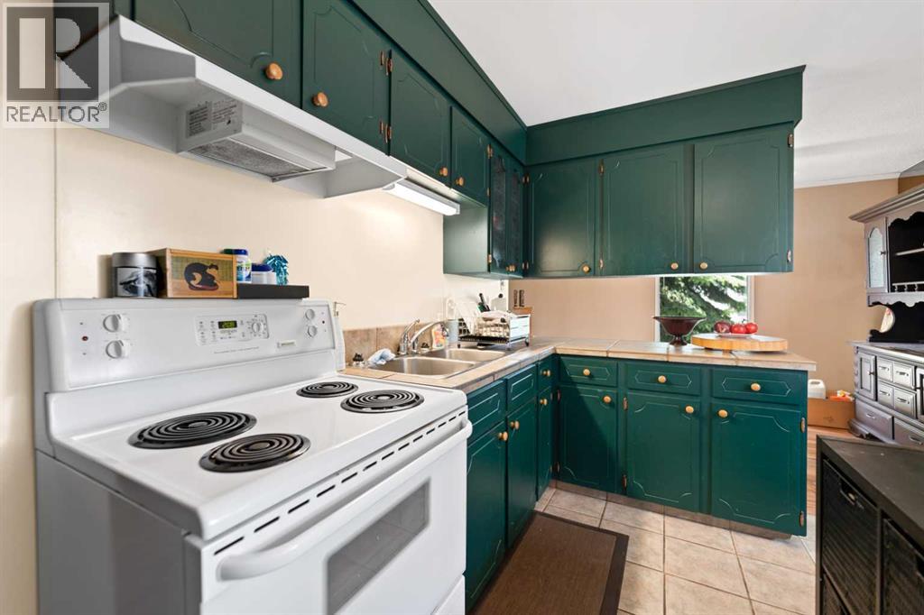 6756 Huntchester Road Ne, Calgary, Alberta  T2K 5E7 - Photo 18 - A2323997