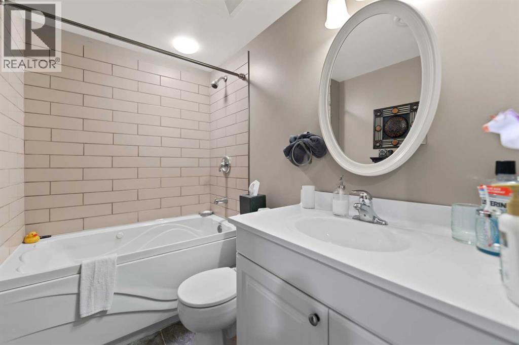 6756 Huntchester Road Ne, Calgary, Alberta  T2K 5E7 - Photo 25 - A2323997