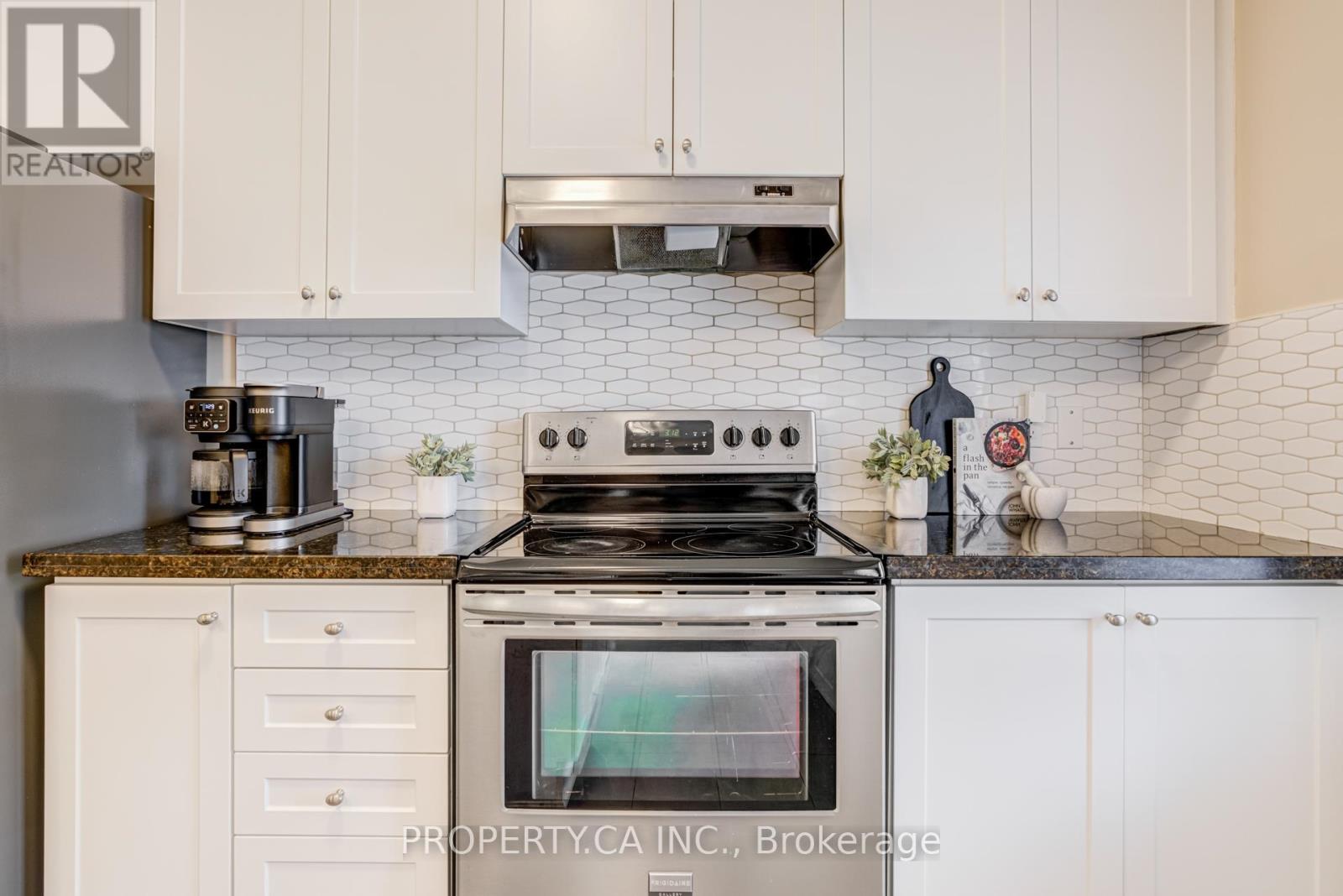 16 - 10060 Keele Street, Vaughan, Ontario  L6A 4V6 - Photo 10 - N13491552
