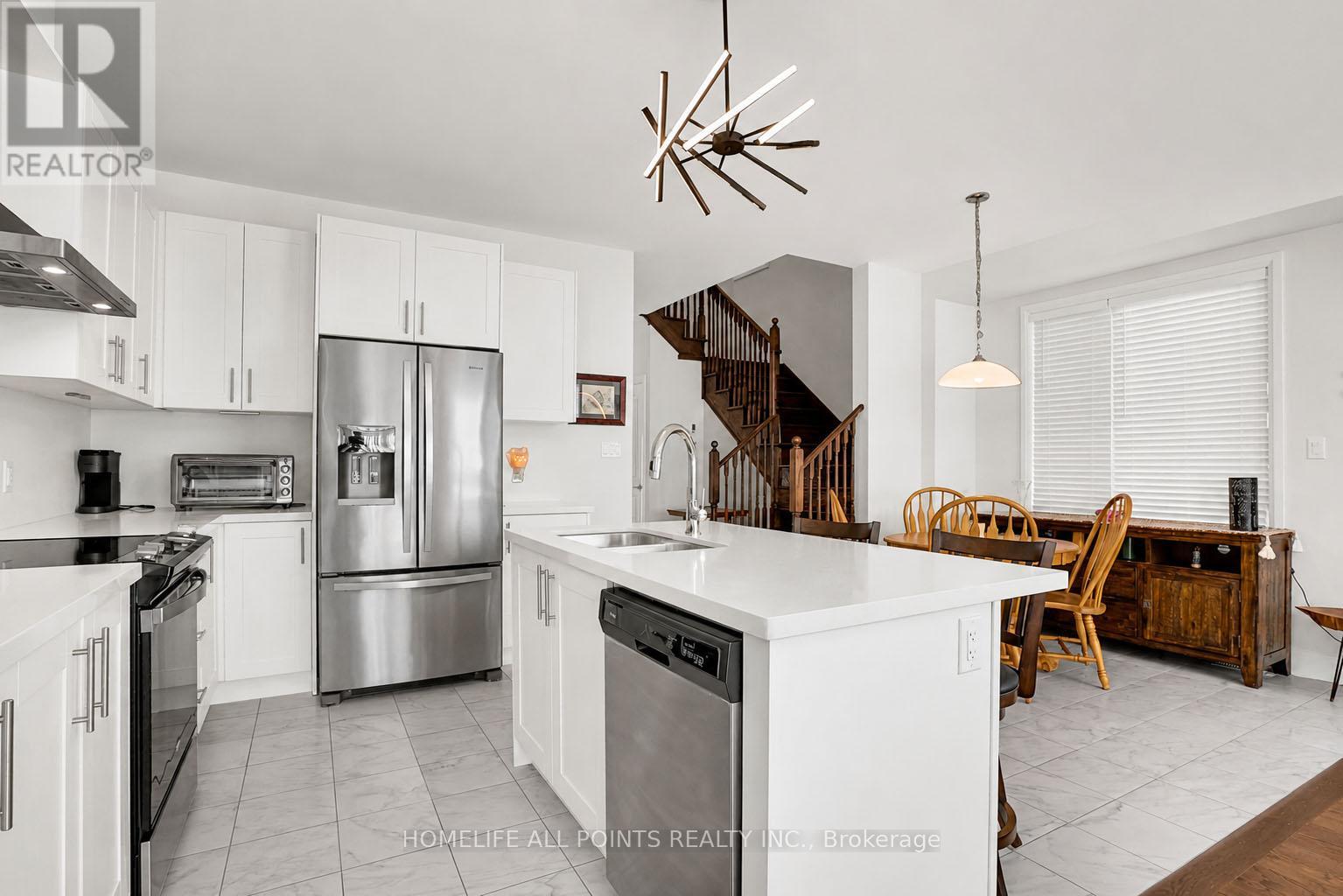 17 Sweet Cicely Street, Springwater, Ontario  L9X 2C7 - Photo 6 - S13491532