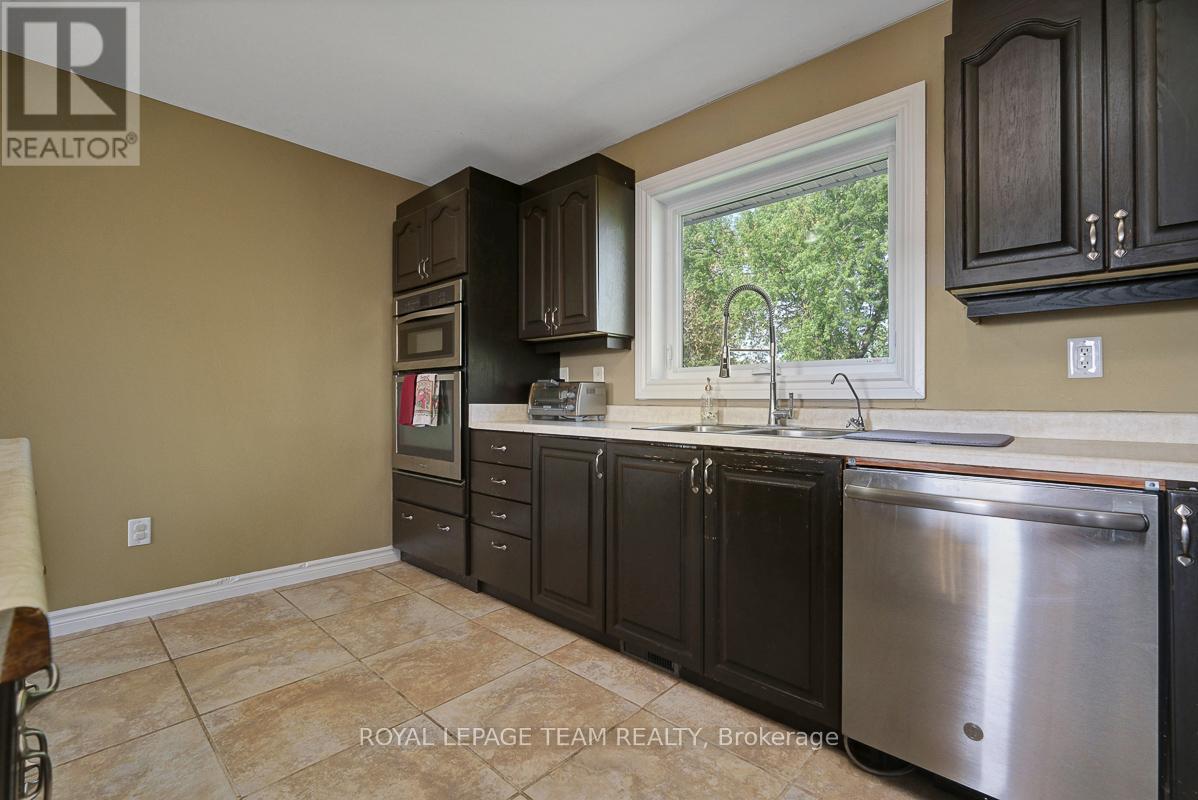 229 Magee Road, North Grenville, Ontario  K0G 1J0 - Photo 11 - X13236720