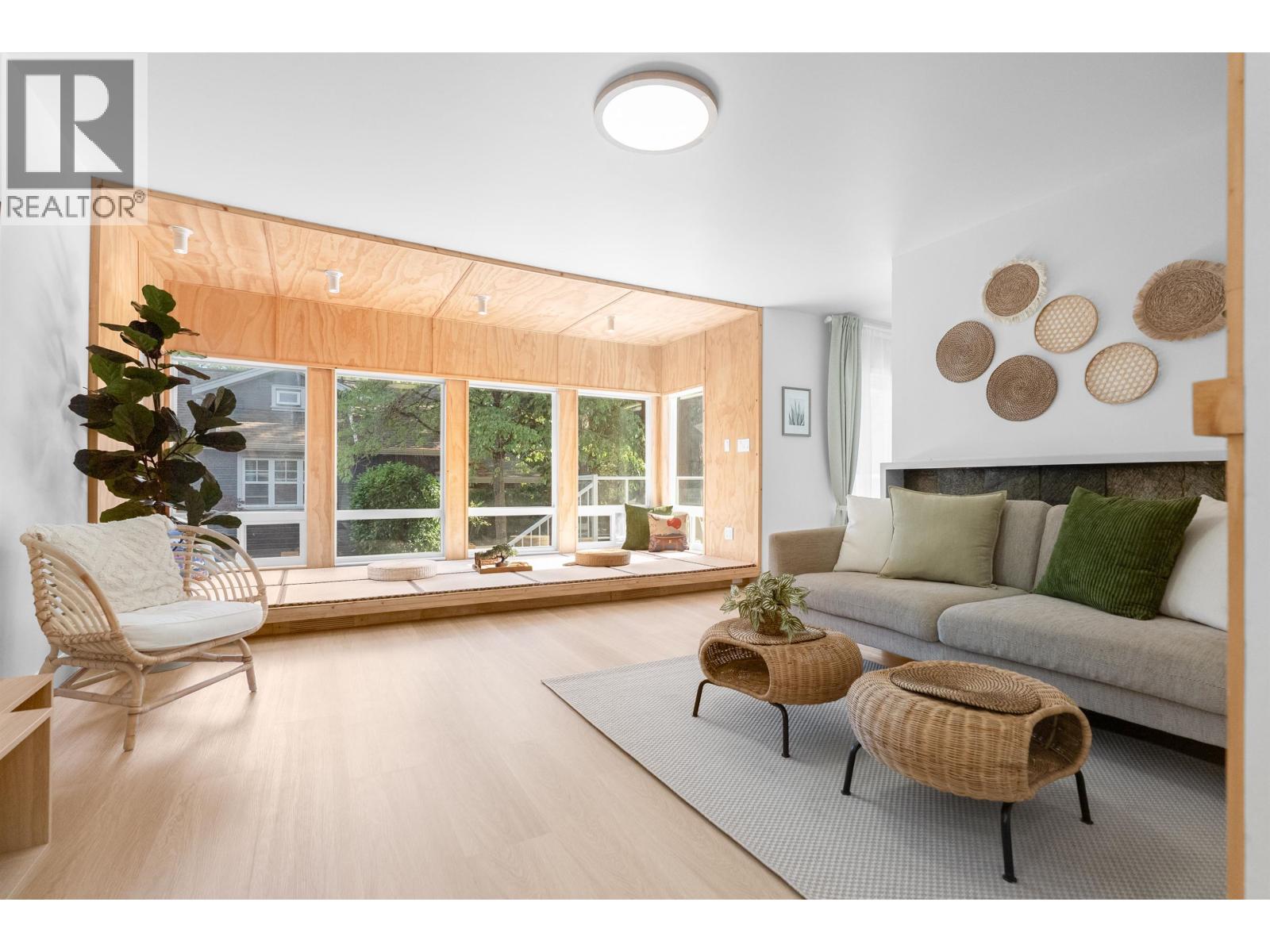 2426 W 34th Avenue, Vancouver, British Columbia  V6M 1G7 - Photo 4 - R3140003