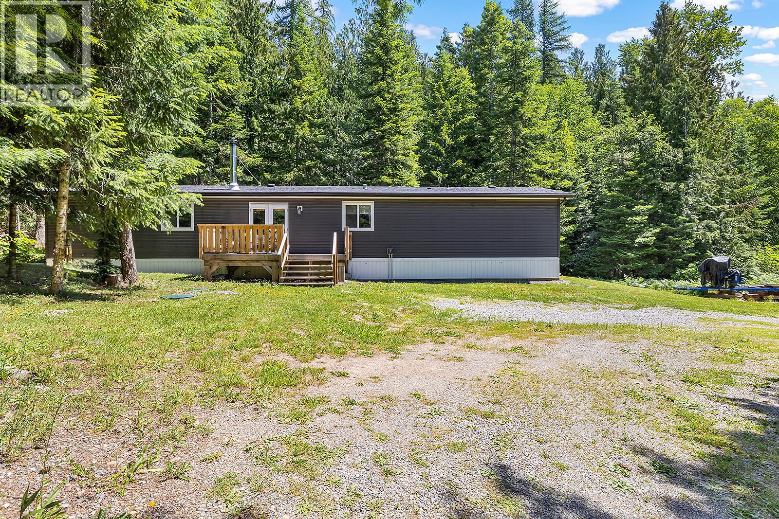 1103 Lakeview Arrow Creek Road, Arrow Creek, British Columbia  V0B 1G8 - Photo 15 - 10392260