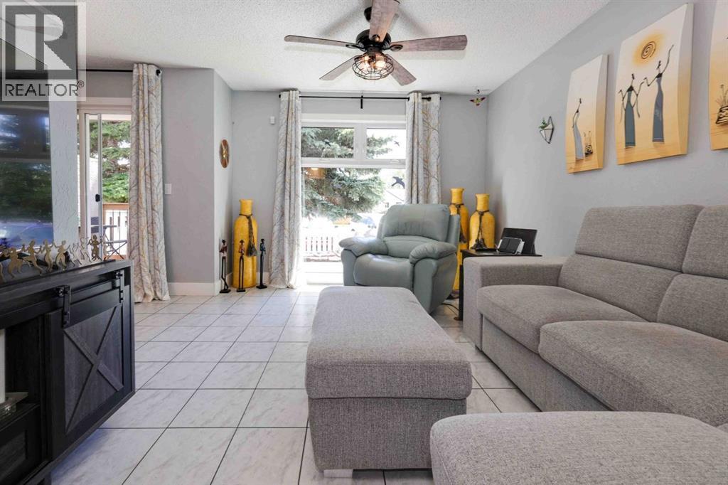136 Abalone Place Ne, Calgary, Alberta  T2A 6N1 - Photo 8 - A2322403