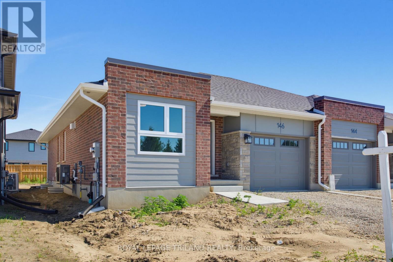 146 Styles Drive, St. Thomas, Ontario  N5R 0R1 - Photo 3 - X12491446