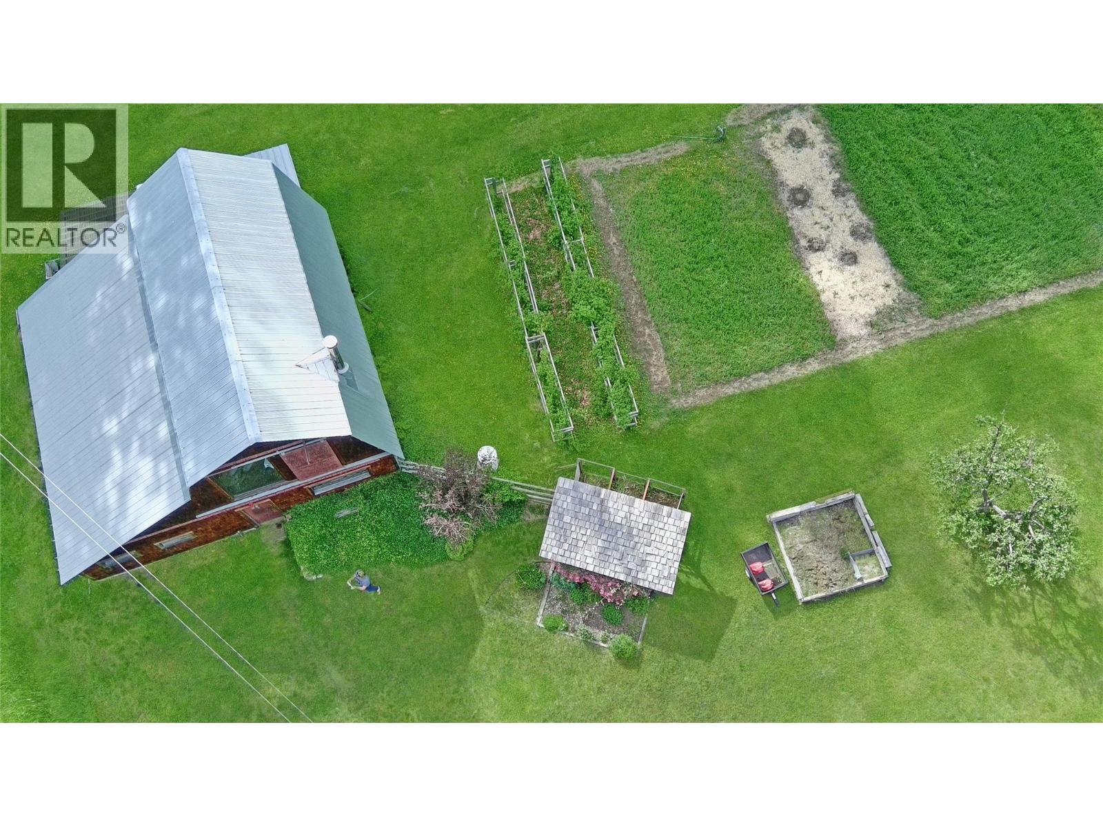 7421 Avis Road, Winlaw, British Columbia  V0G 2J0 - Photo 25 - 10392646