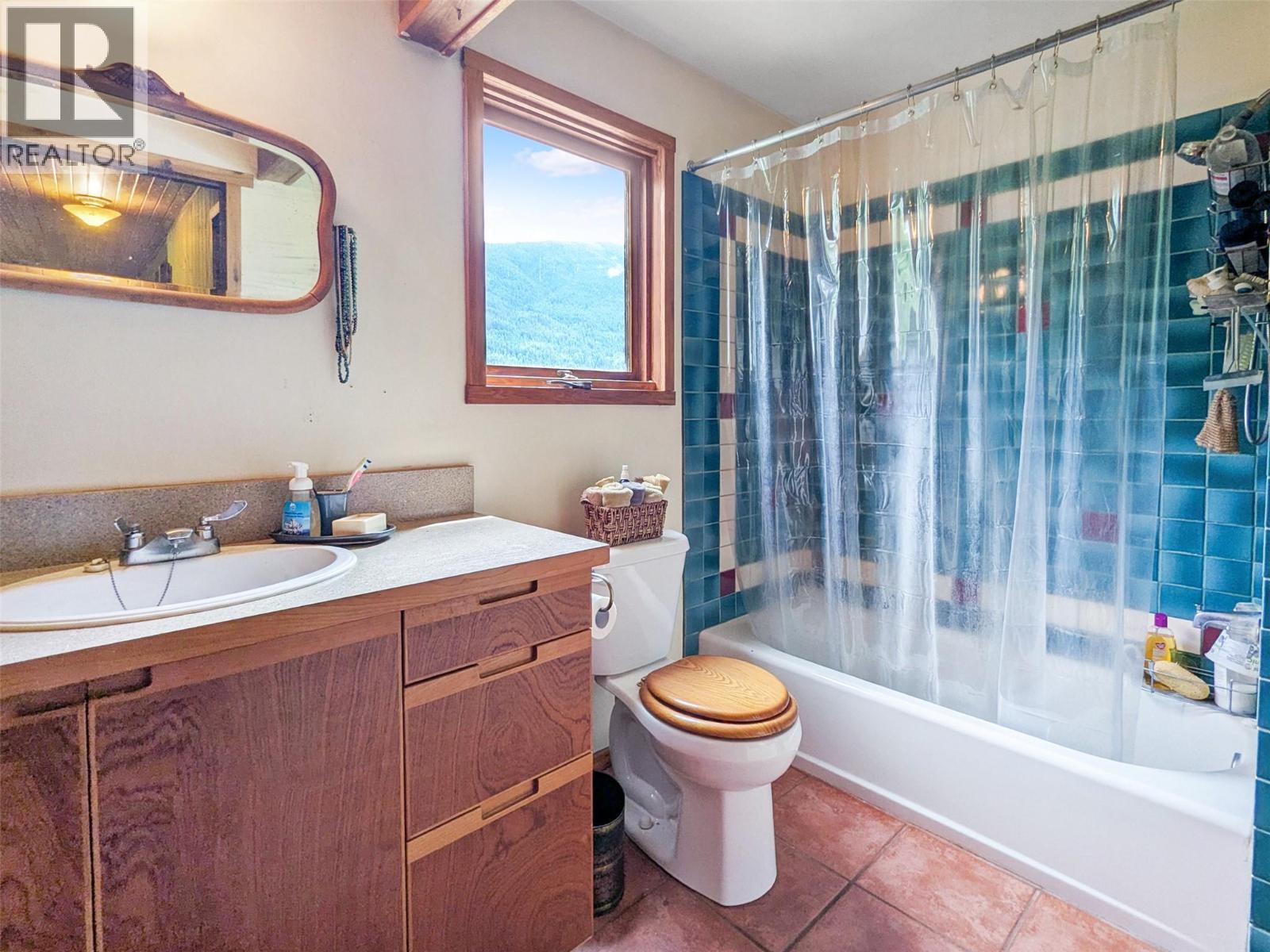7421 Avis Road, Winlaw, British Columbia  V0G 2J0 - Photo 50 - 10392646