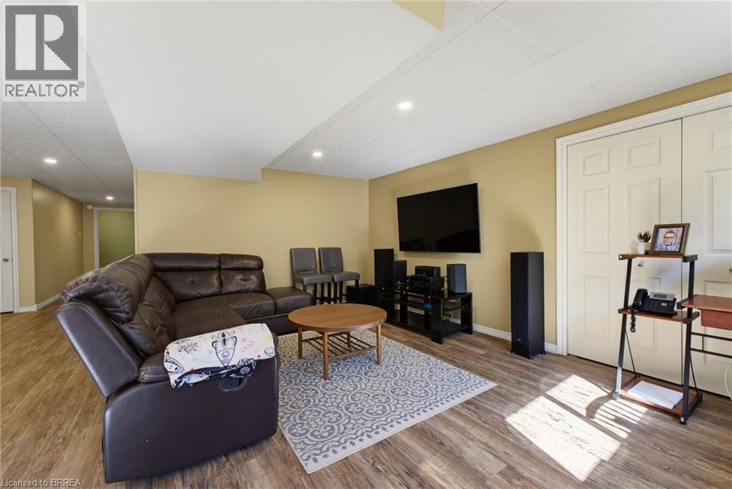 21 Mansfield Drive, St. George, Ontario  N0E 1N0 - Photo 21 - 40843244