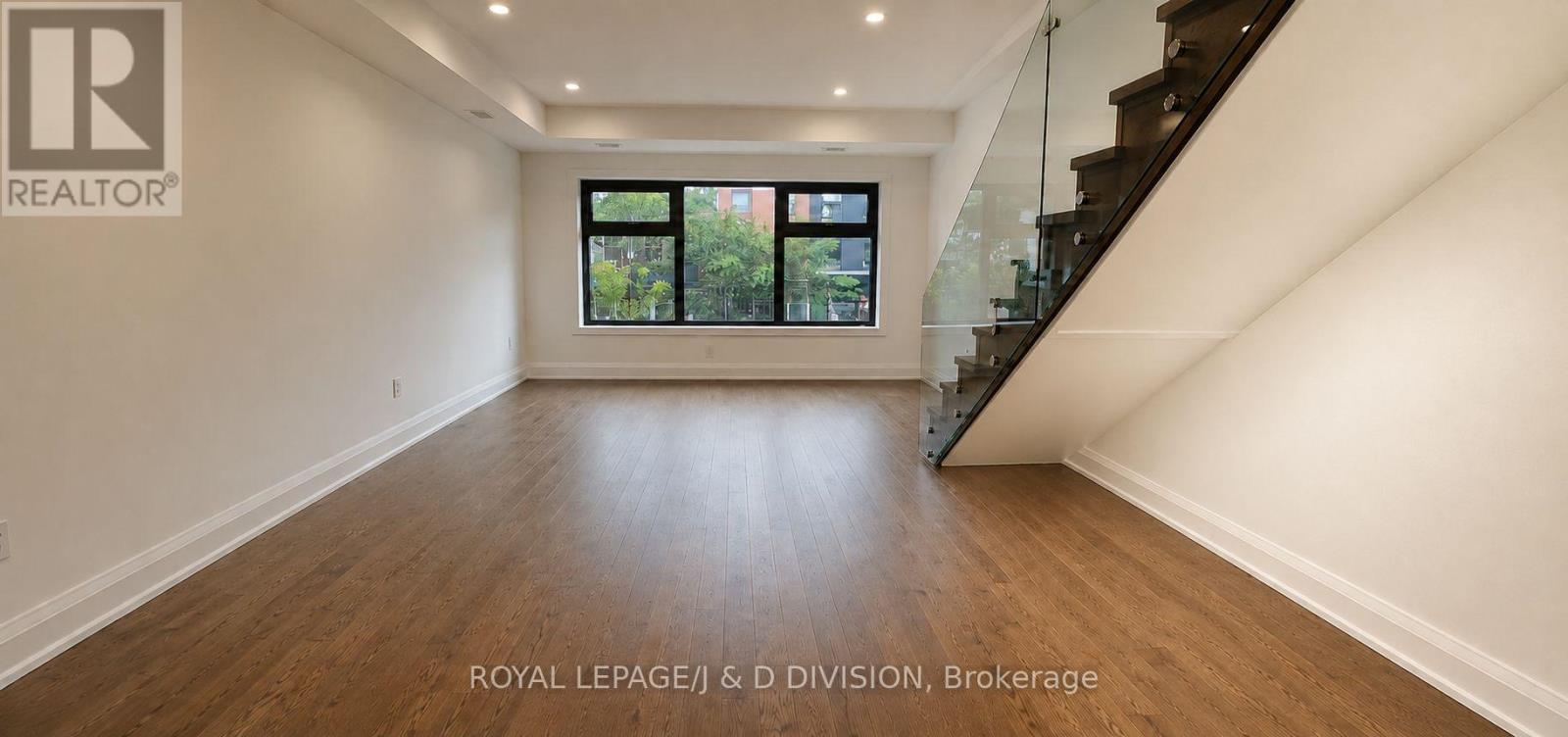 201 - 2579 Yonge Street, Toronto, Ontario  M4P 2J1 - Photo 2 - C13488578