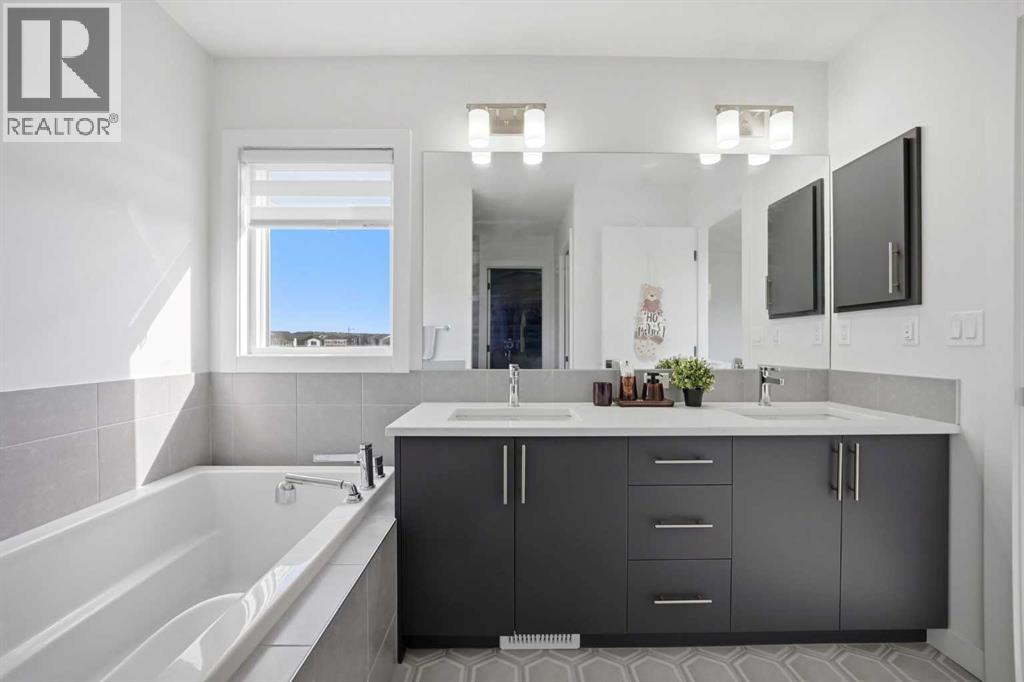 332 Belmont Park Sw, Calgary, Alberta  T2X 5T1 - Photo 32 - A2323858
