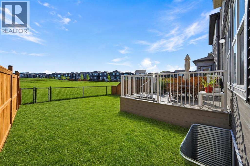 332 Belmont Park Sw, Calgary, Alberta  T2X 5T1 - Photo 4 - A2323858