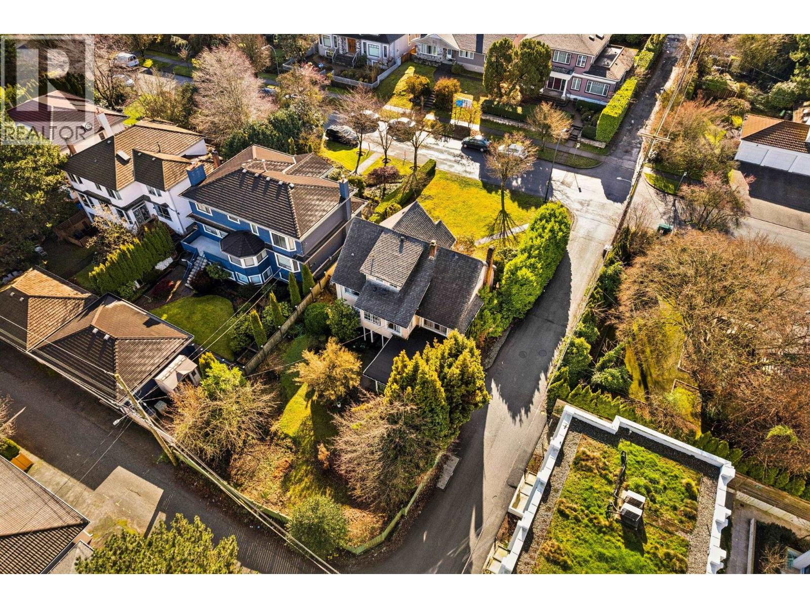 475 W 27th Avenue, Vancouver, British Columbia  V5Y 2K4 - Photo 9 - R3140153