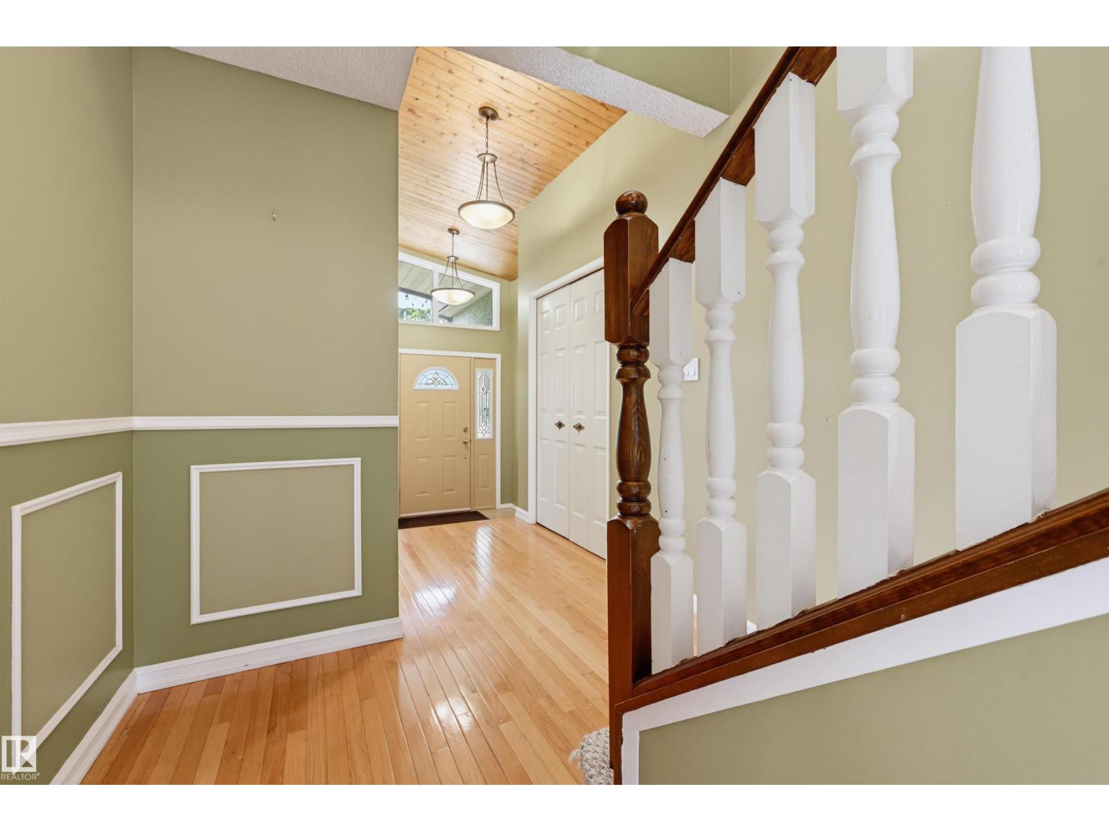 3211 104 St NW, Edmonton, Alberta  T6J 3N5 - Photo 11 - E4495741