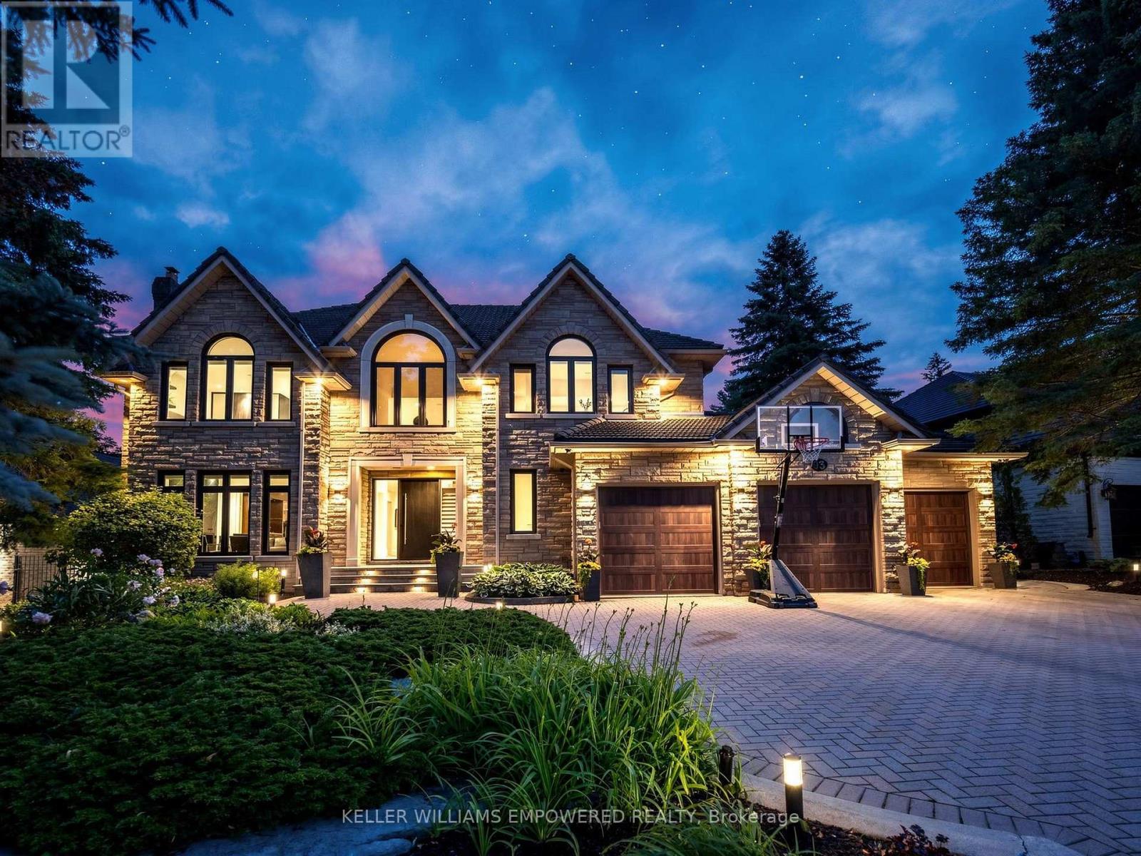 93 Longview Crescent, Vaughan, Ontario  L4H 1A9 - Photo 2 - N13491614