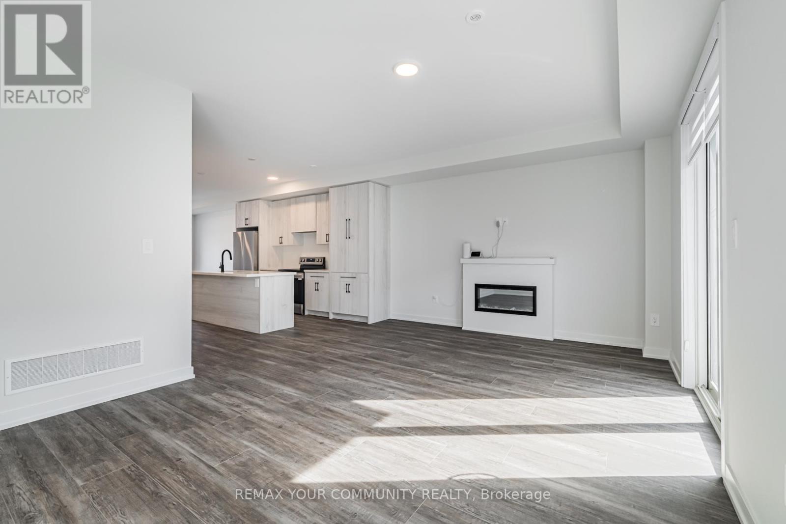 16 Agnes Lane, Richmond Hill, Ontario  L4B 0J4 - Photo 21 - N13491630