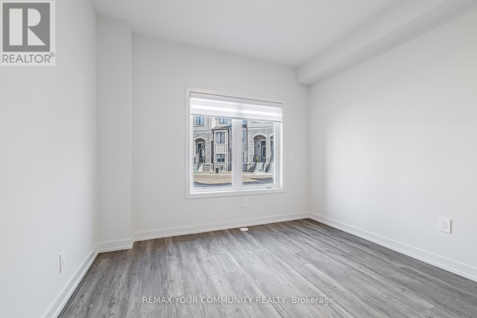 16 Agnes Lane, Richmond Hill, Ontario  L4B 0J4 - Photo 3 - N13491630