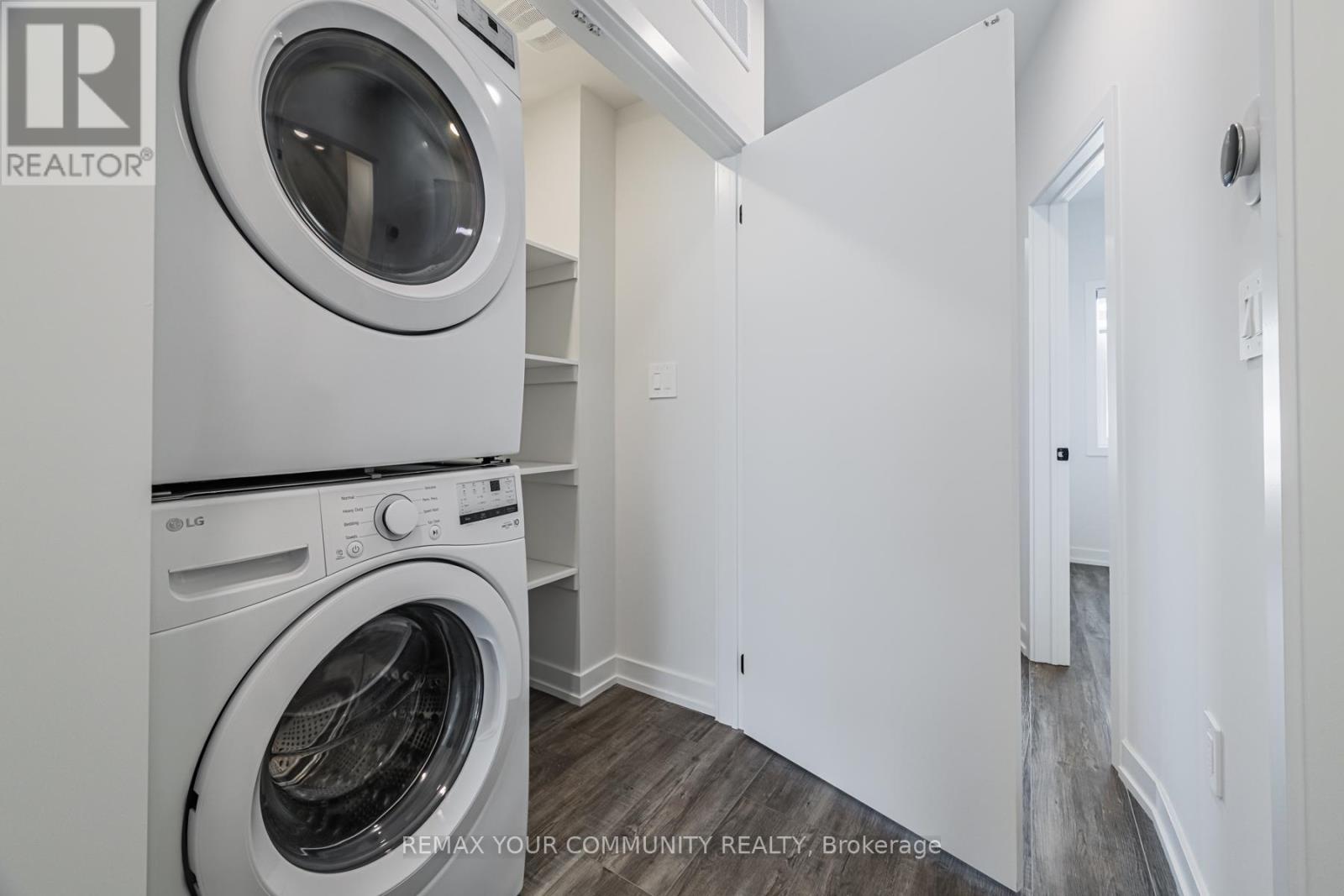 16 Agnes Lane, Richmond Hill, Ontario  L4B 0J4 - Photo 46 - N13491630