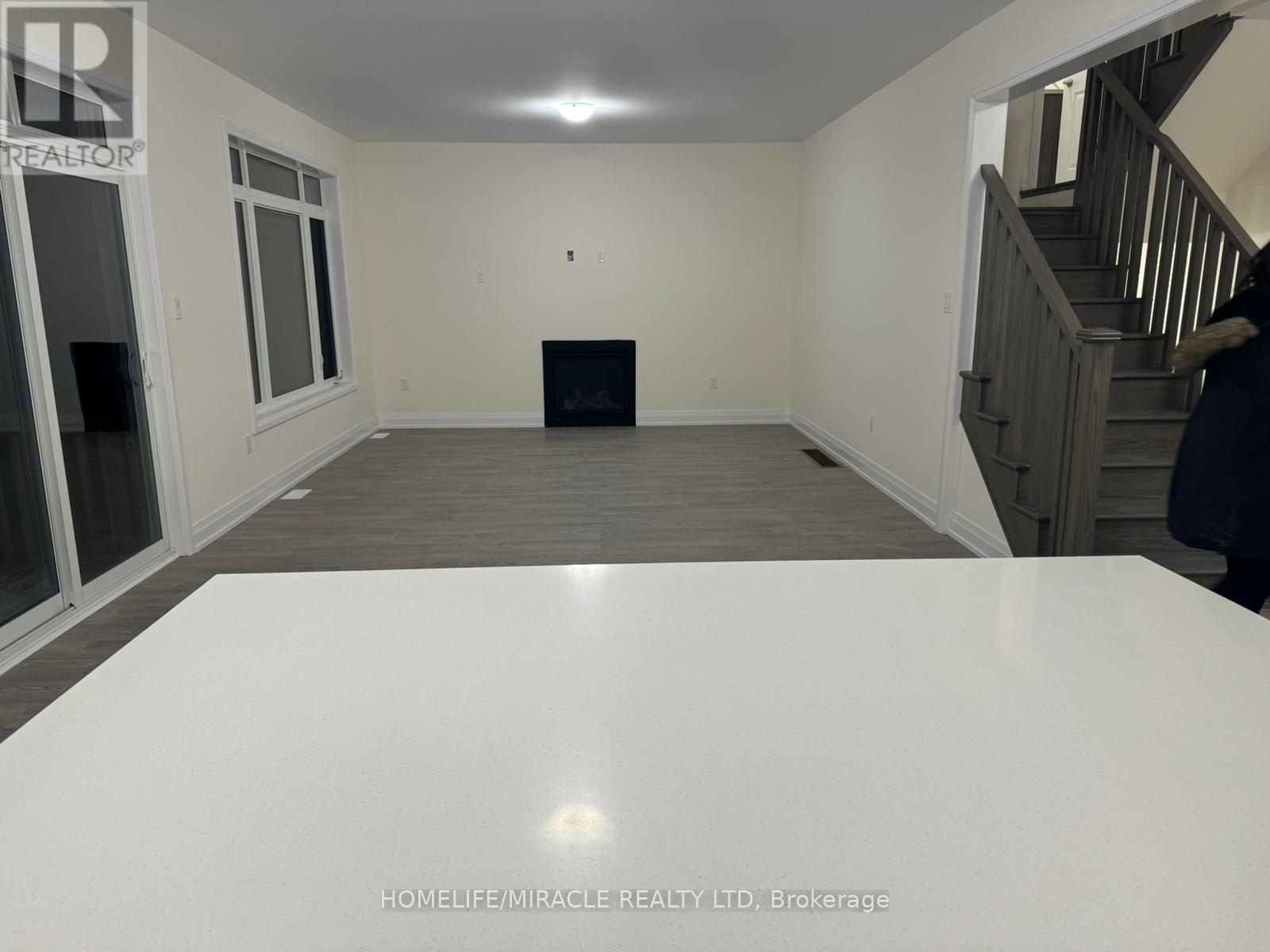 50 Daisy Street, Springwater, Ontario  L9X 2E2 - Photo 15 - S13491666
