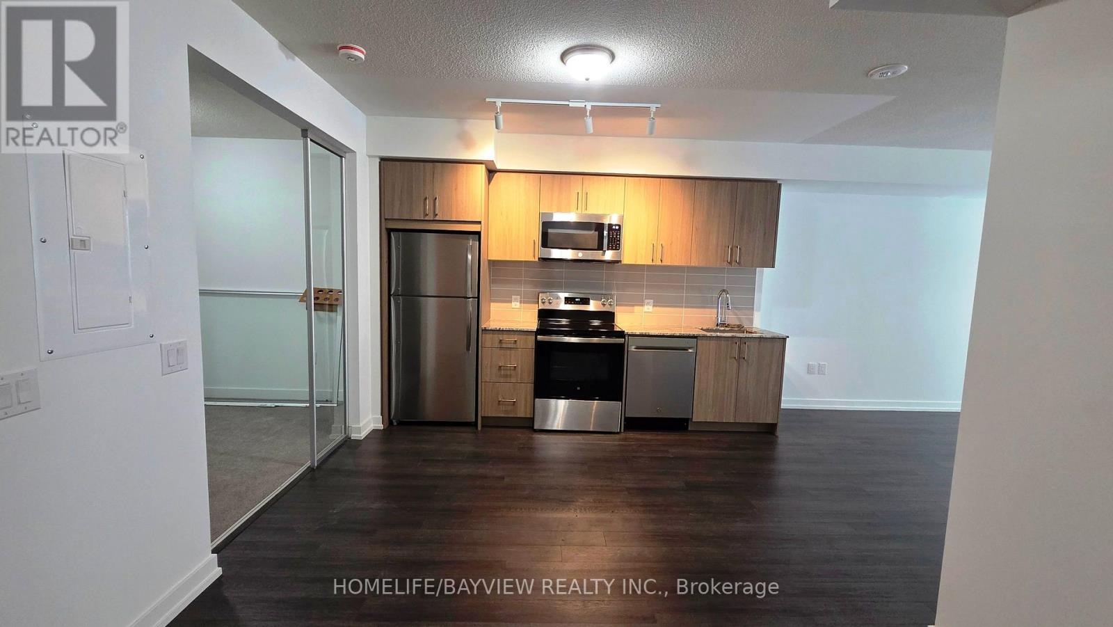 316 - 4010 Eglinton Avenue W, Toronto, Ontario  M9A 0G5 - Photo 6 - W13491628