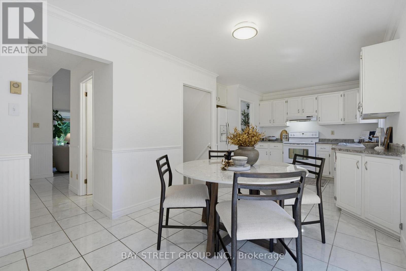 172 Chepstow Close, London North, Ontario  N6G 3S2 - Photo 14 - X13491620