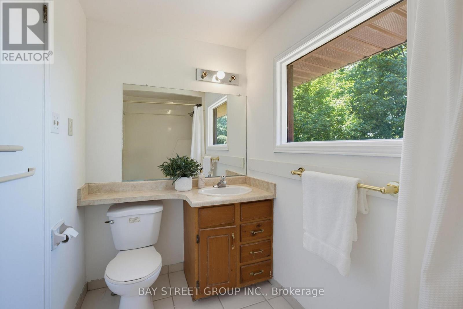 172 Chepstow Close, London North, Ontario  N6G 3S2 - Photo 19 - X13491620