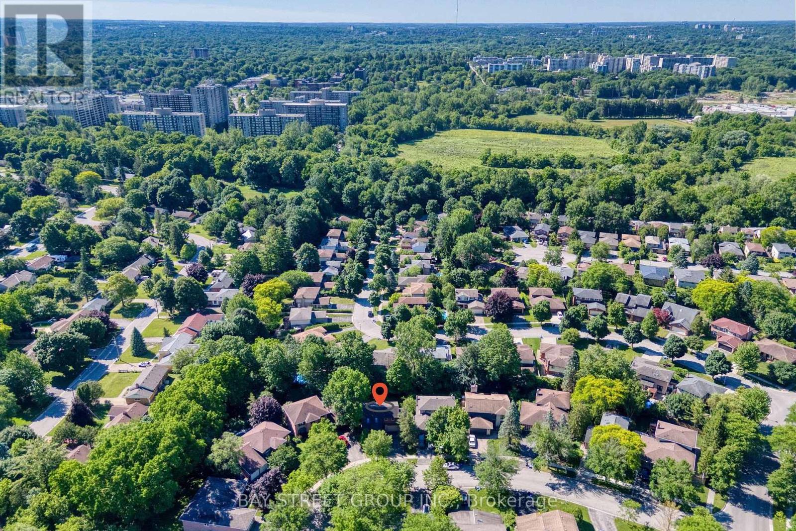 172 Chepstow Close, London North, Ontario  N6G 3S2 - Photo 2 - X13491620