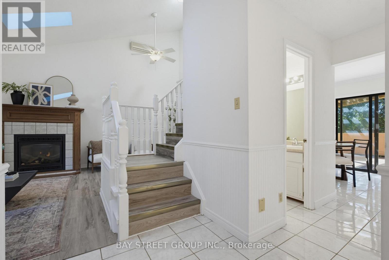 172 Chepstow Close, London North, Ontario  N6G 3S2 - Photo 4 - X13491620