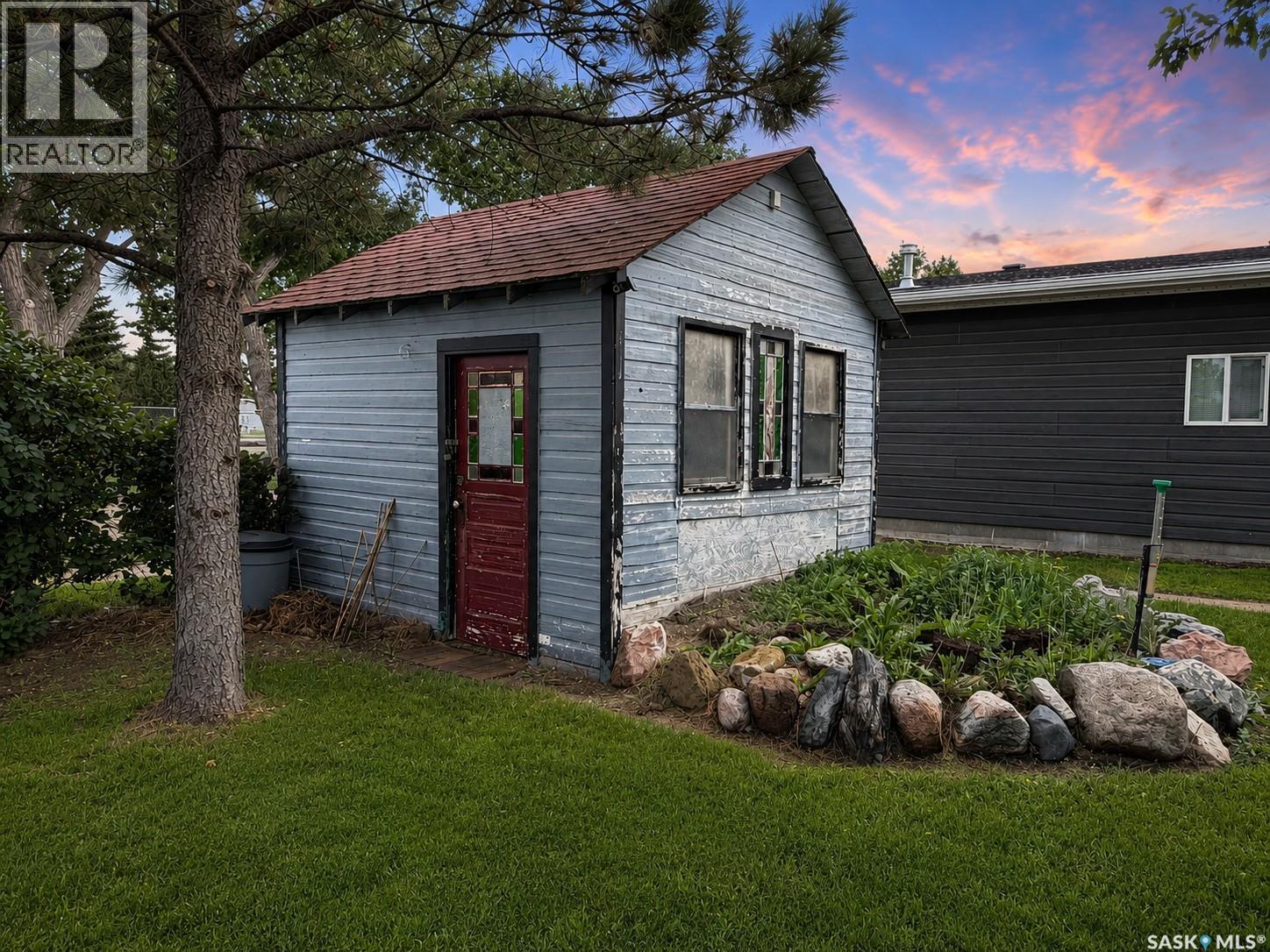 1174 Conrad Avenue, Gull Lake, Saskatchewan  S0N 1A0 - Photo 23 - SK040606