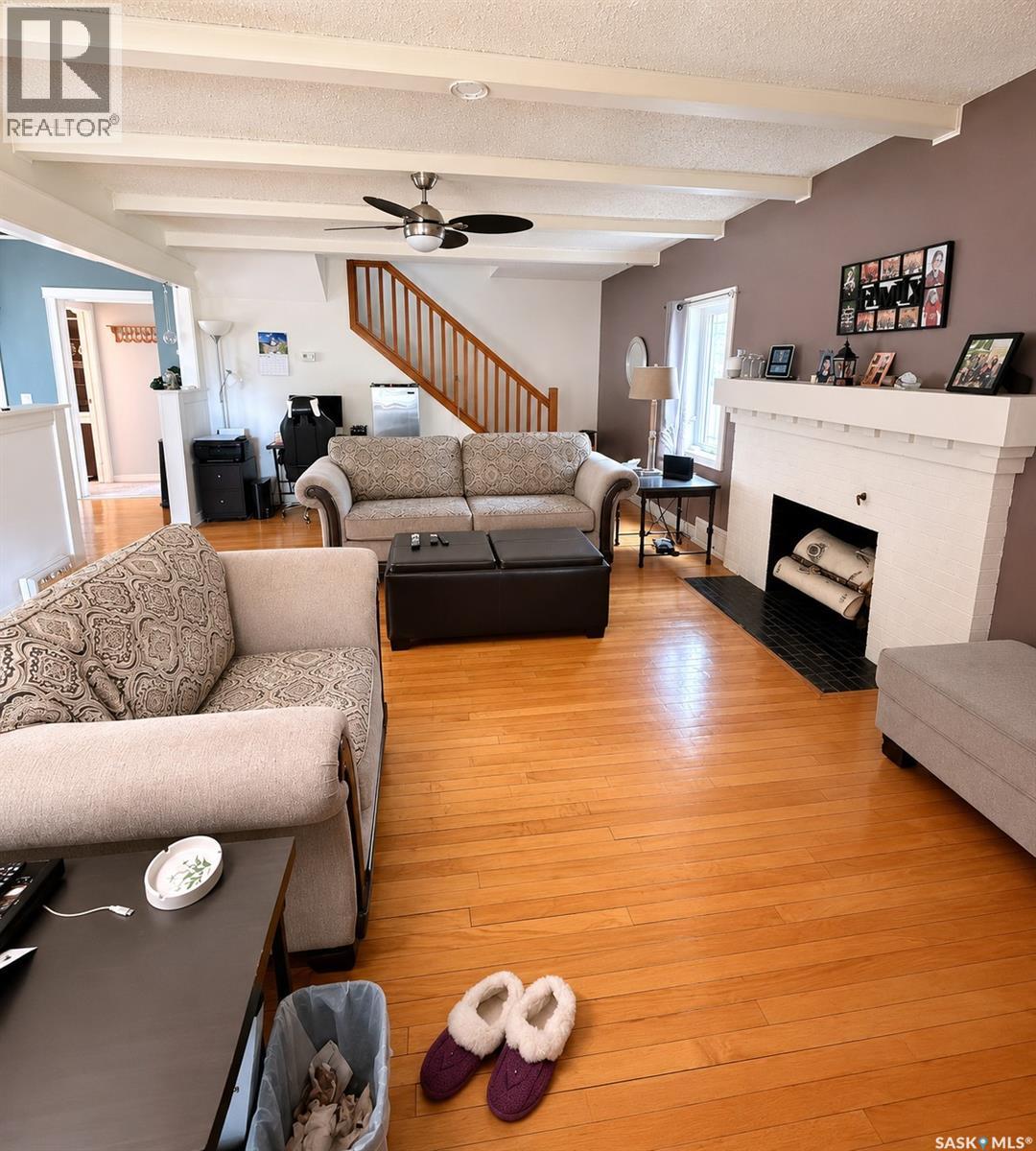 1174 Conrad Avenue, Gull Lake, Saskatchewan  S0N 1A0 - Photo 4 - SK040606