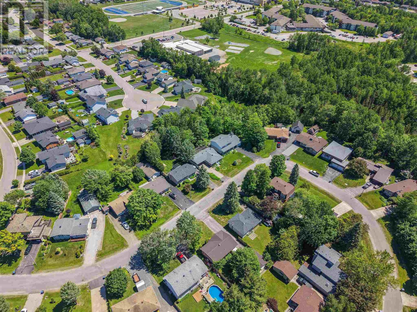 152 Fort Creek Dr, Sault Ste. Marie, Ontario  P6C 5T9 - Photo 41 - SM261599