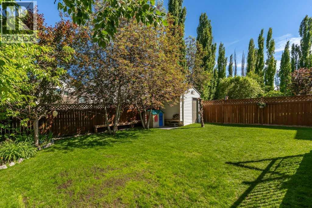 15 Valley Stream Circle Nw, Calgary, Alberta  T3B 5V9 - Photo 37 - A2322674