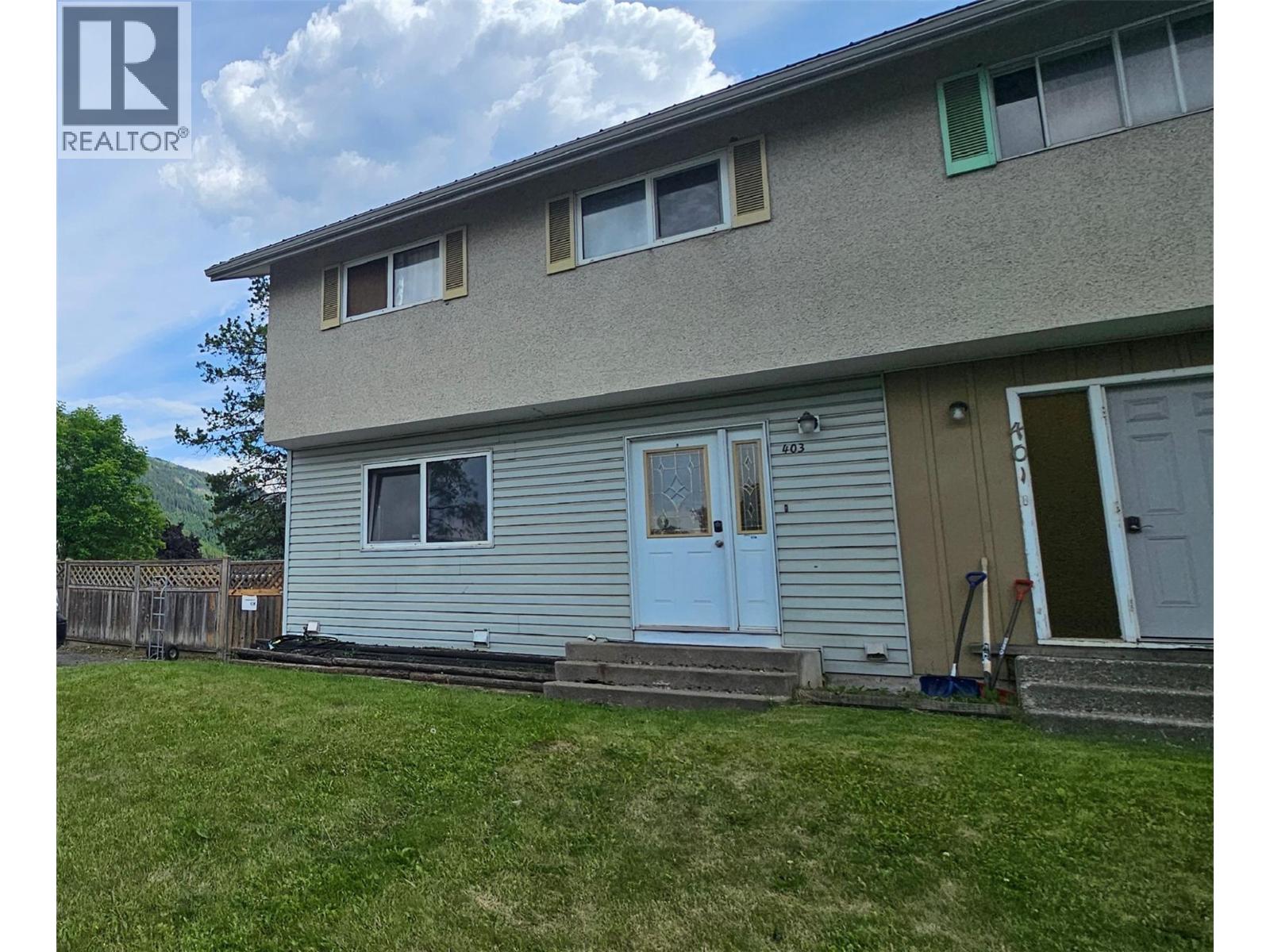 403 Balsam Street, Sparwood, British Columbia  V0B 2G0 - Photo 1 - 10392230