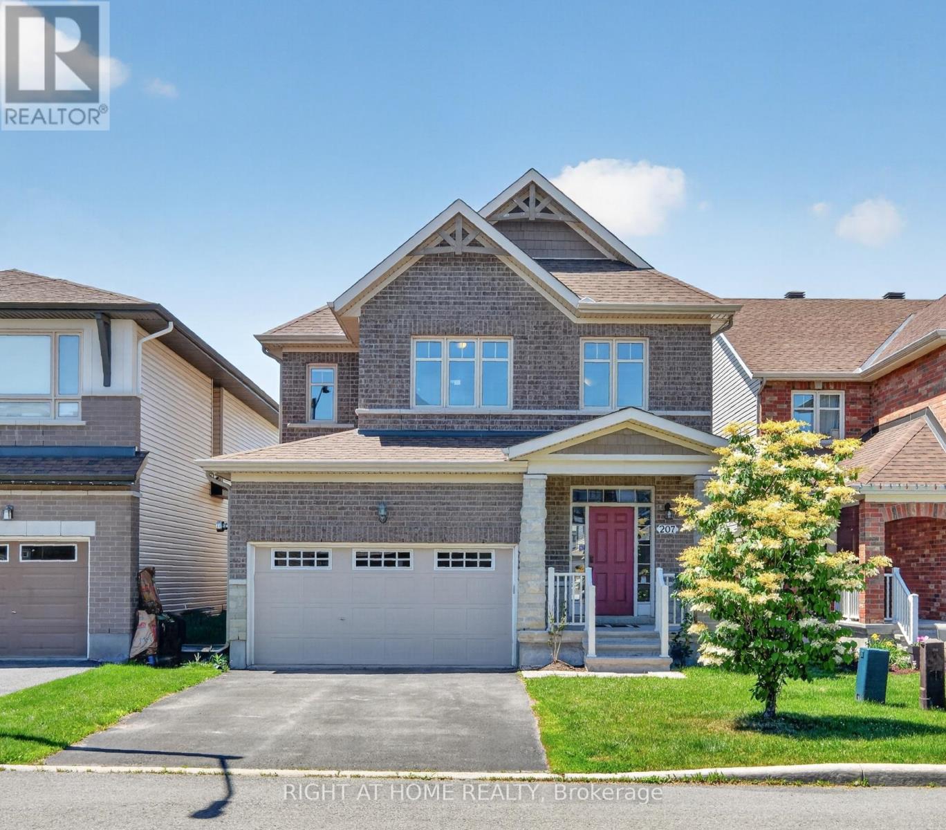 207 MARETH WAY, Ottawa, Ontario