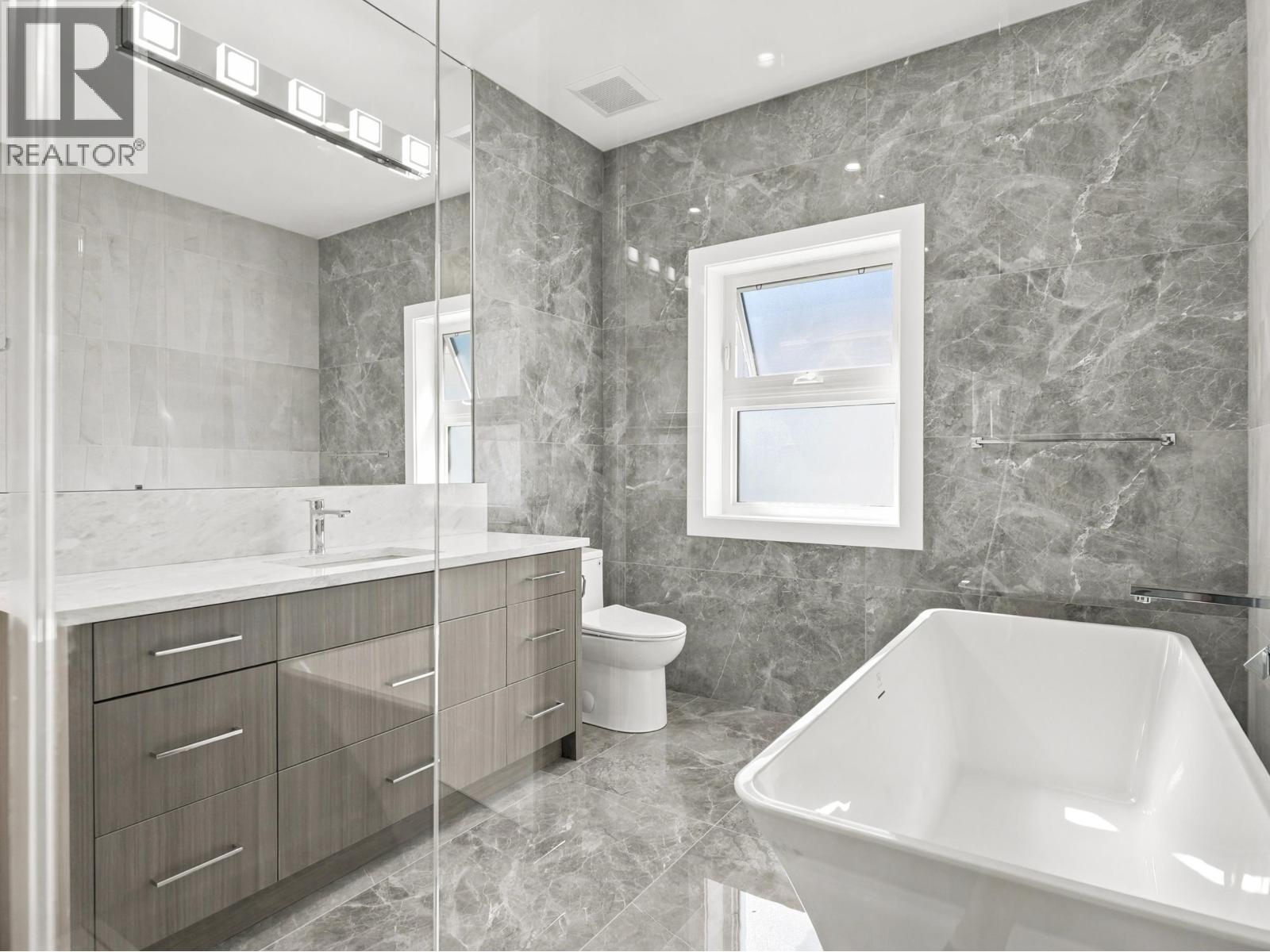 11911 Dunavon Place, Richmond, British Columbia  V7E 3Y1 - Photo 23 - R3103162