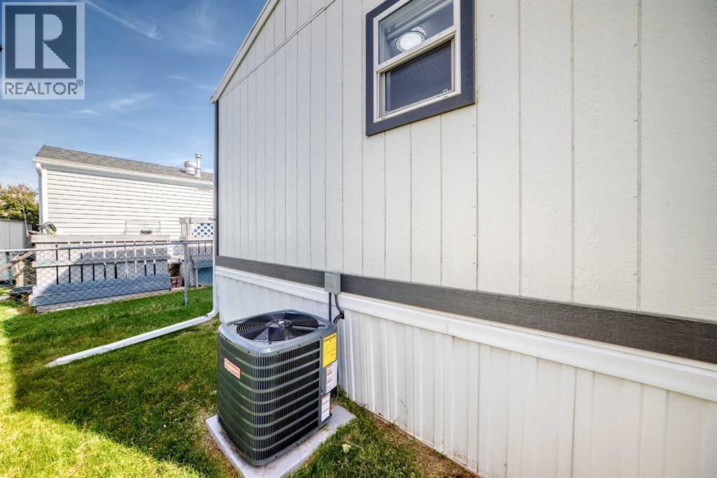 320, 1101 84 Street Ne, Calgary, Alberta  T2A 7X2 - Photo 40 - A2323372