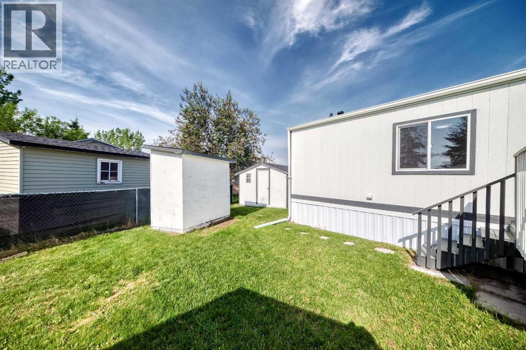 320, 1101 84 Street Ne, Calgary, Alberta  T2A 7X2 - Photo 38 - A2323372
