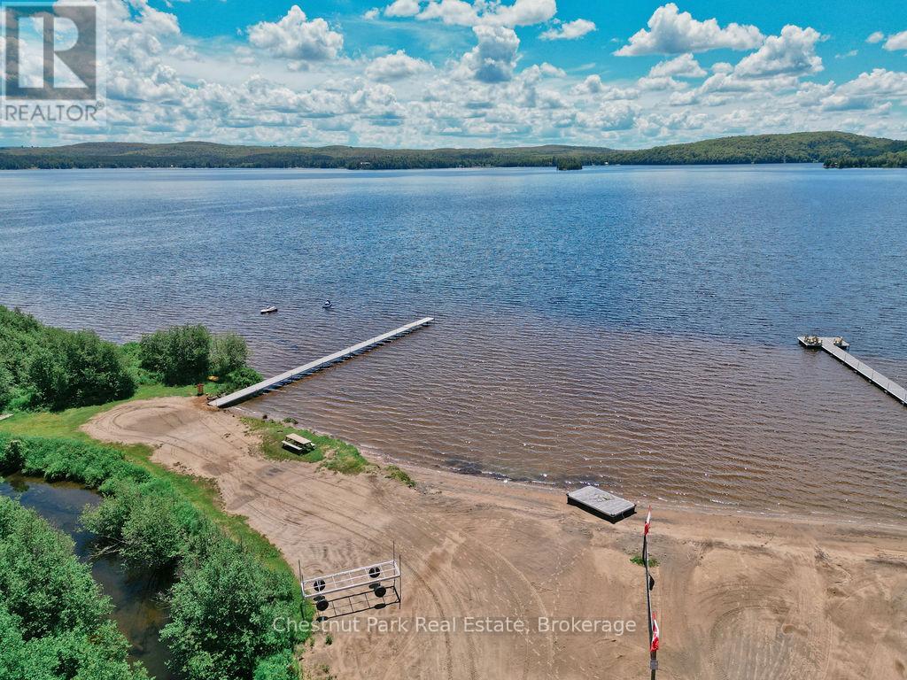 Unit 1 - 98 North Shore Road, Kearney, Ontario  P0A 1M0 - Photo 2 - X13491680