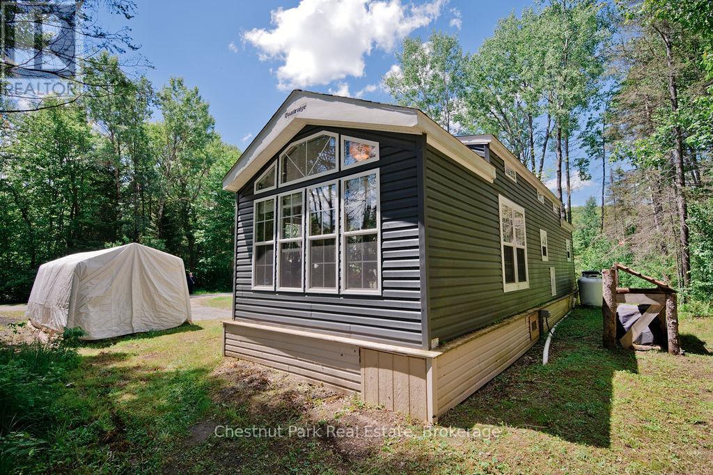 Unit 1 - 98 North Shore Road, Kearney, Ontario  P0A 1M0 - Photo 4 - X13491680