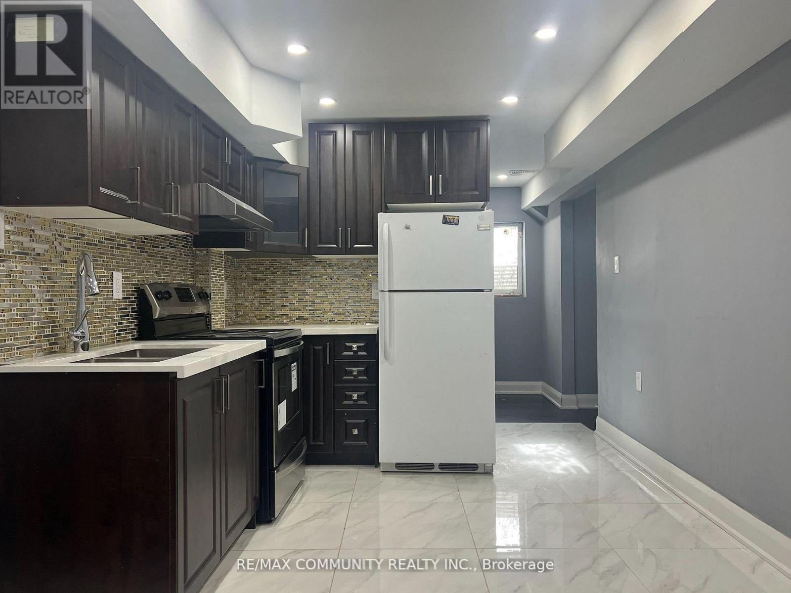 Basement - 1163 Ravenscroft Road, Ajax, Ontario  L1T 0H9 - Photo 5 - E13491698