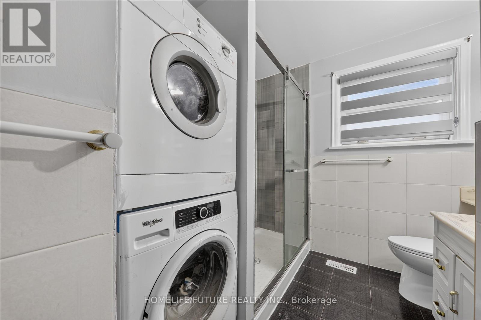 Main - 167 Treverton Drive, Toronto, Ontario  M1K 3T1 - Photo 12 - E13491730