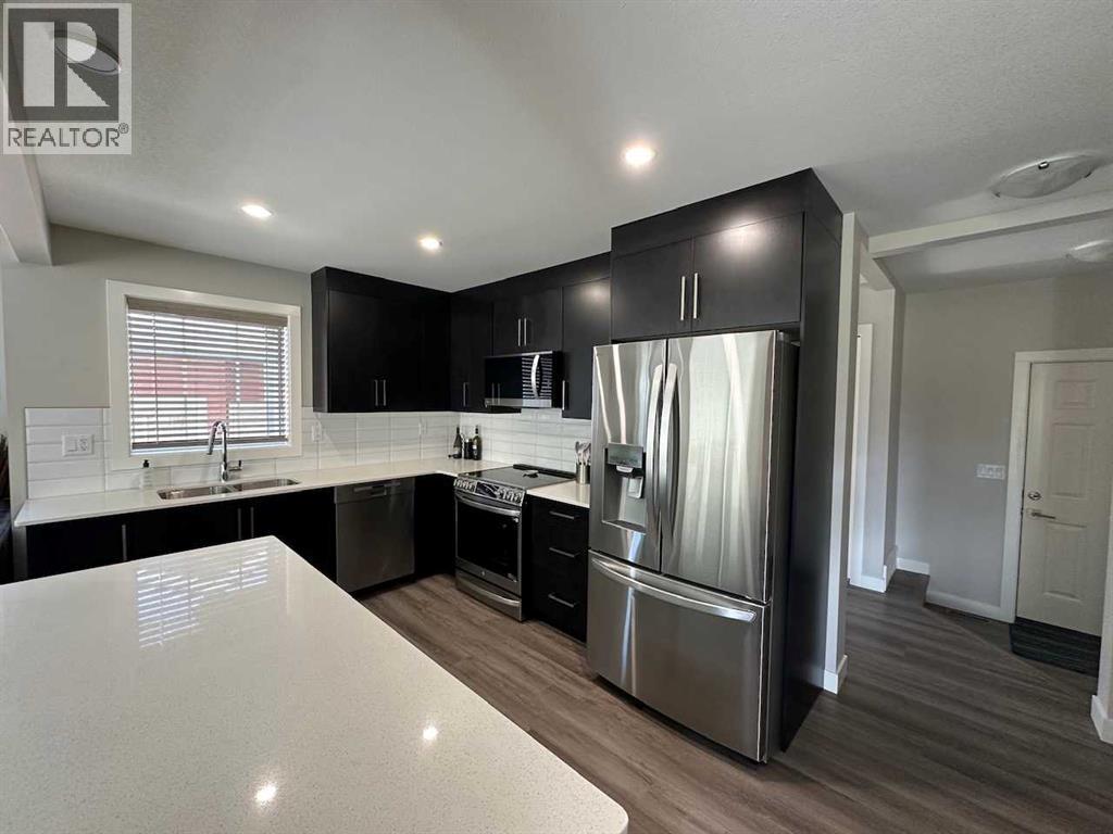 111 Golden Crescent, Red Deer, Alberta  T4P 2S7 - Photo 4 - A2320220