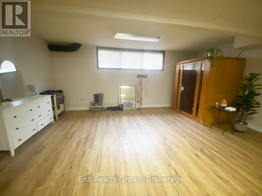 29 Wallace Street, Quinte West, Ontario  K0K 2C0 - Photo 35 - X13489282