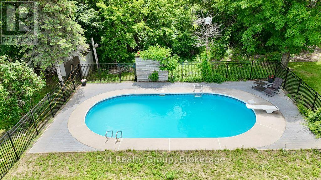 29 Wallace Street, Quinte West, Ontario  K0K 2C0 - Photo 9 - X13489282