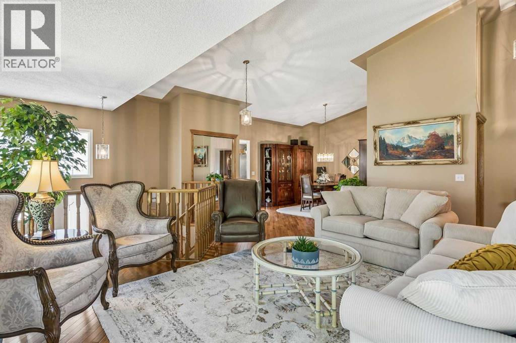 143 Sierra Morena Terrace SW, Calgary, Alberta  T3H 3A2 - Photo 7 - A2319750