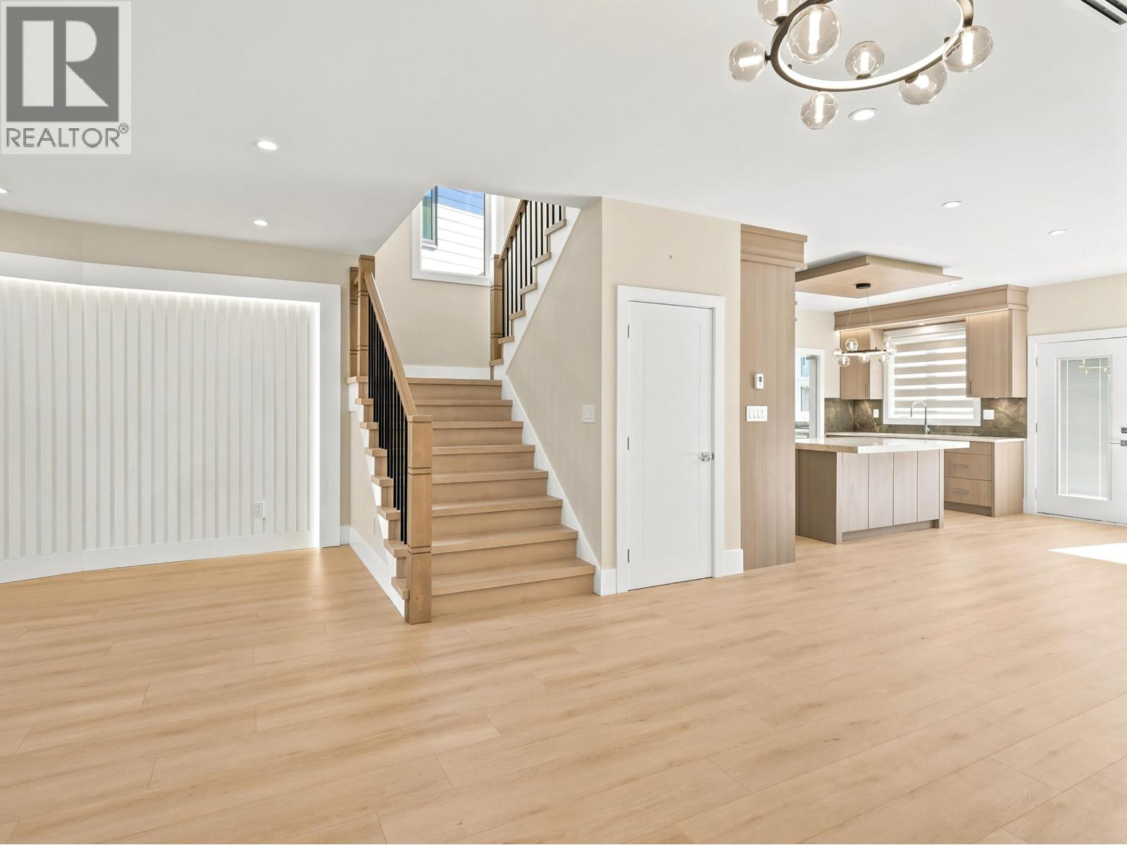 11891 Dunavon Place, Richmond, British Columbia  V7E 3M9 - Photo 5 - R3103181