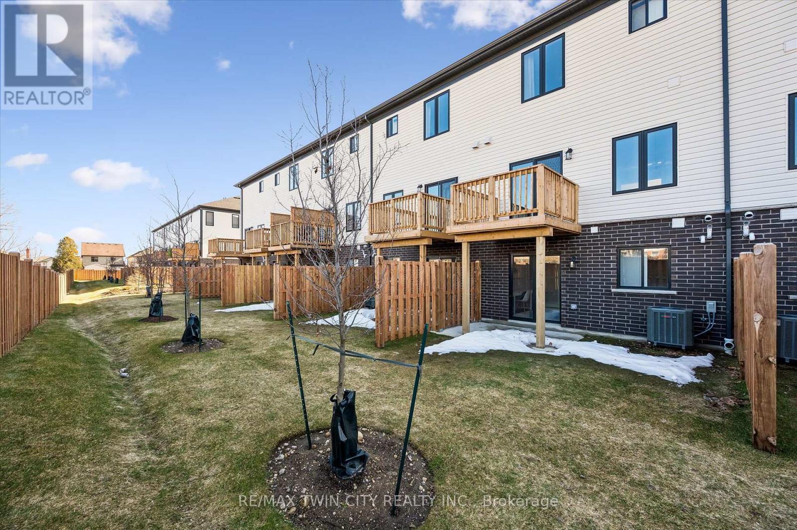 23 Sora Lane, Guelph, Ontario  N1E 0T4 - Photo 42 - X13491674