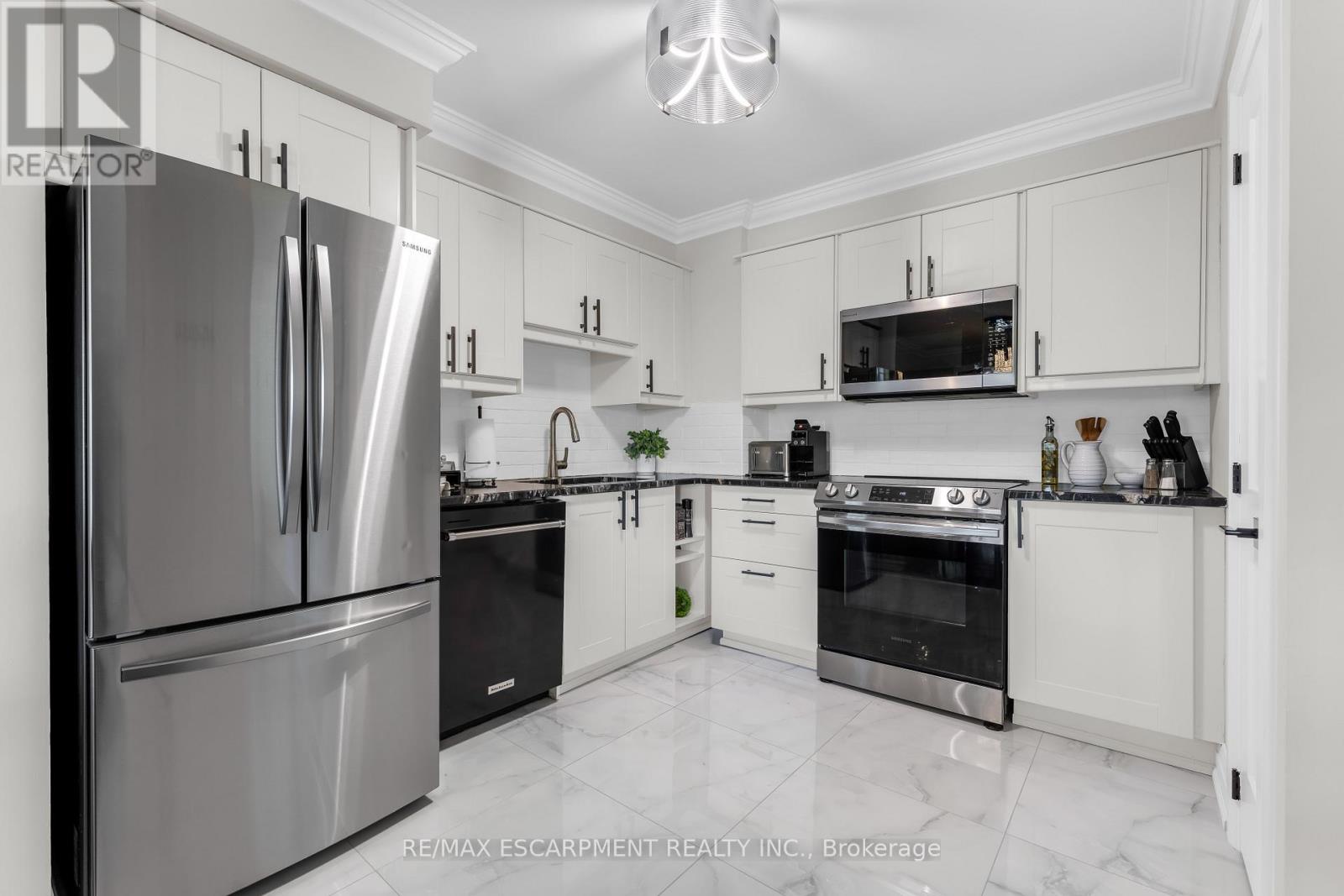 211 - 500 Green Road, Hamilton, Ontario  L8E 3M6 - Photo 9 - X13491690