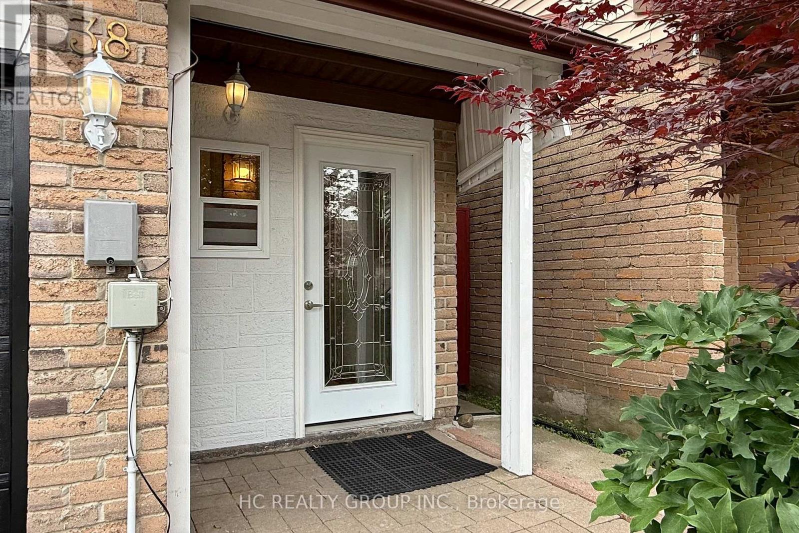 38 John Stoner Drive, Toronto, Ontario  M1B 3A3 - Photo 3 - E13491580